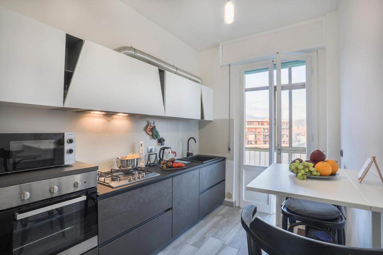 Brizio's Flat - Sweet Dreams In Florence